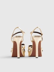 River Island ツイストストラップ プラットフォーム ヒールサンダル - 画像 2 / 6