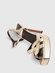 River Island ツイストストラップ プラットフォーム ヒールサンダル - 画像 5 / 6