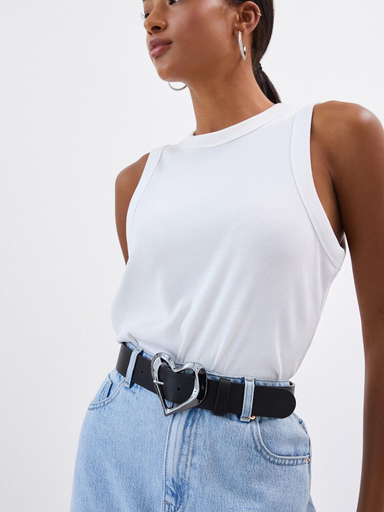 Black Heart Buckle Belt - Image 4 of 6