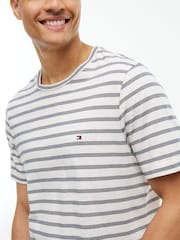 Tommy Hilfiger White Flag Embroidery Crew Neck T-Shirt - Image 4 of 4