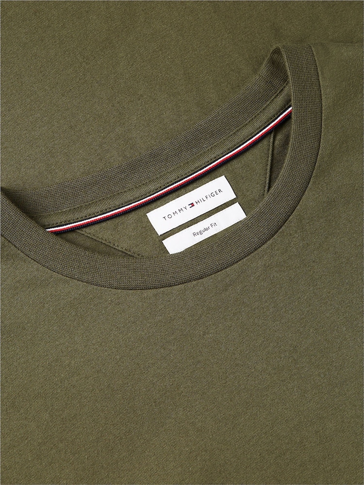Tommy Hilfiger Green Flag Embroidery Crew Neck T-Shirt - Image 6 of 6 Tommy Hilfiger Green Flag Embroidery Crew Neck T-Shirt - Image 6 of 6