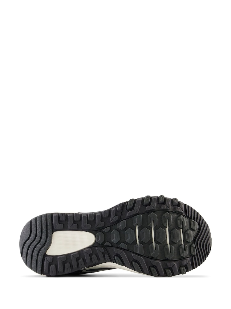 New Balance Black Womens 410v8 Trainers - Image 4 of 4