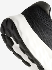 New Balance Black Womens 520v8 Trainers - Image 4 of 4