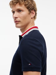 Көк - Tommy Hilfiger кәдімгі пішінді ұшты жағалы поло жейдесі - 6суретінің 4 суреті
