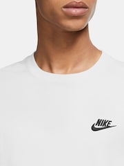 Nike White 100% Cotton Club Long Sleeve T-Shirt - Image 3 of 9
