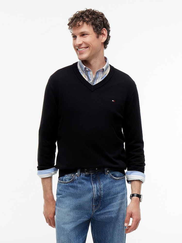 Tommy Hilfiger Black V-Neck Jumper With Cashmere - Image 1 of 6 Tommy Hilfiger Black V-Neck Jumper With Cashmere - Image 1 of 6