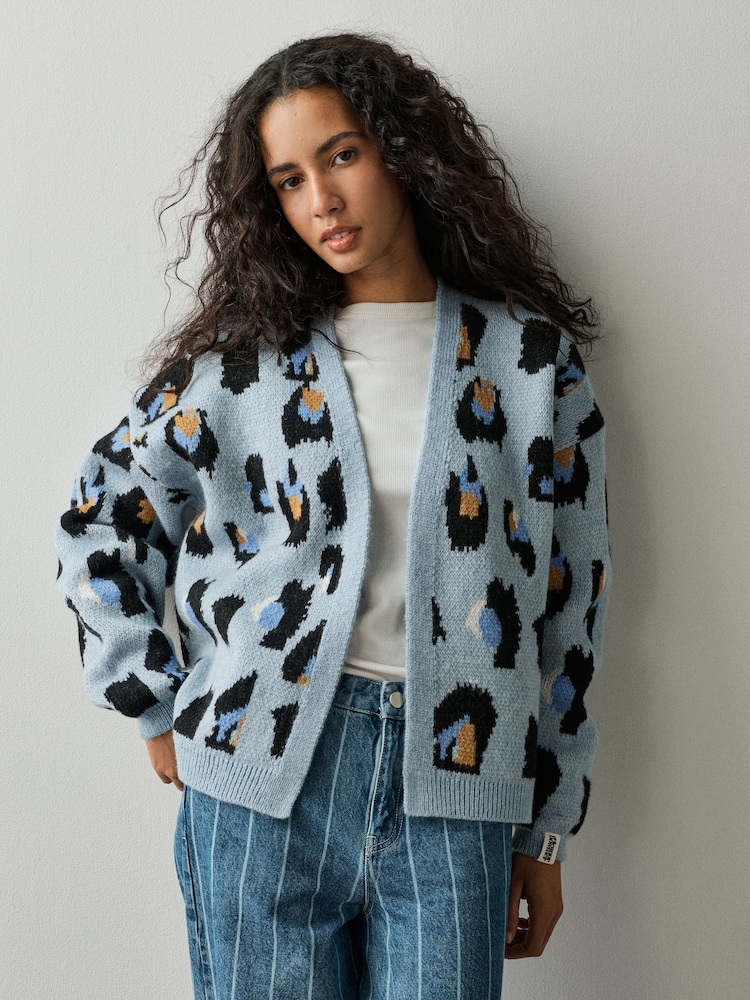 Eleanor Bowmer Blue Knitted Wool Cardigan - Image 1 of 7 Eleanor Bowmer Blue Knitted Wool Cardigan - Image 1 of 7