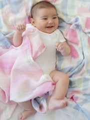 aden + anais Florentine Silky Soft Large 3 Pack Blankets - Image 4 of 7