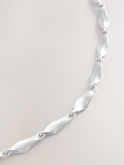 Silver Tone Twisted Chain Necklace - Image 3 of 3