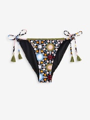 Never Fully Dressed Tile Print Tie Side Bikinihose - Bild 6 von 6