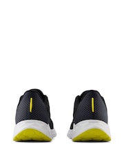 Черный - Мужские кроссовки New Balance Fresh Foam Arishi V4 - Изображение 2 из 14