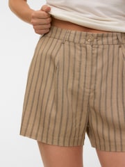 VERO MODA Natural Mid Rise Tailored Shorts With A Touch Of Linen - Image 3 of 6