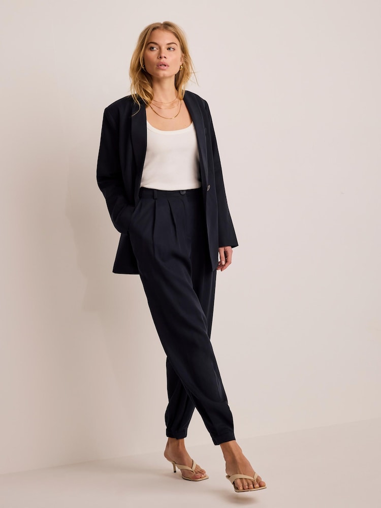 Mint Velvet Balloon Trousers - Larawan 2 ng 7