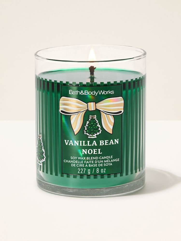Bath & Body Works Vanilla Bean Noel Signature Single Wick Candle 227g - Image 1 of 2
