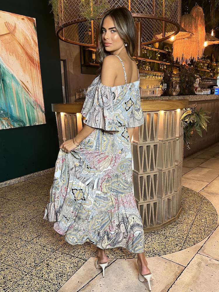 AX Paris Pink Paisley Multi Printed Cold Shoulder Asymmetric Smock Midi Dress - Image 2 of 4