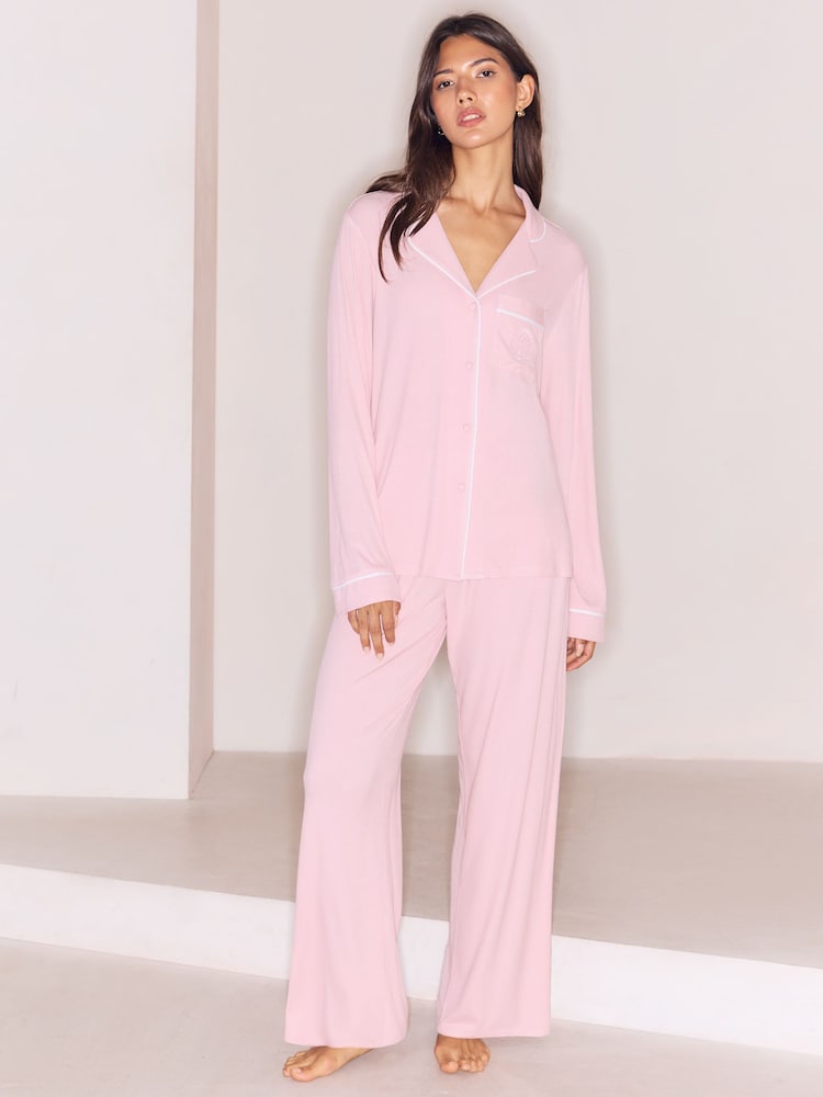 Lipsy Collared Soft Touch Rib Button Through Trouser Pyjamas Set - Bild 1 von 5 Lipsy Collared Soft Touch Rib Button Through Trouser Pyjamas Set - Bild 1 von 5