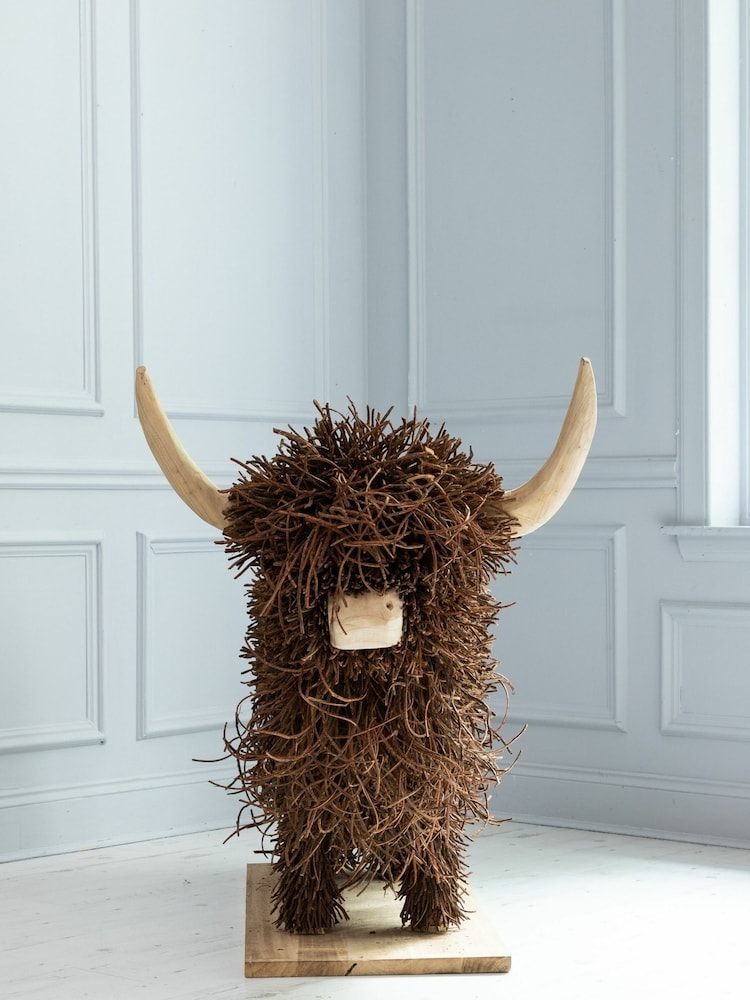 Voyage Brown Large Highland Cow Willow Wooden Sculpture - Image 4 of 4