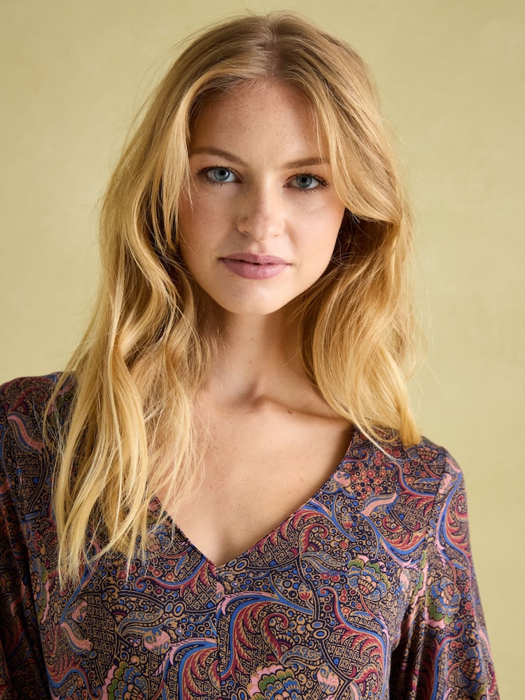 Joules Nia Navy/Burgundy Long Sleeve Midaxi Dress - Image 3 of 3