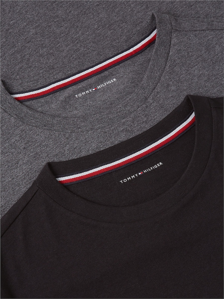 Tommy Hilfiger Black Long Sleeve T-Shirt 2 Pack - Image 7 of 7 Tommy Hilfiger Black Long Sleeve T-Shirt 2 Pack - Image 7 of 7