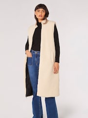 Apricot Black Longline Reversible Borg Quilted Gilet - Image 3 of 5