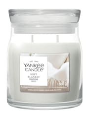 Yankee Candle Soft Blanket Signature Large Jar Boxed Candle - Image 1 of 1