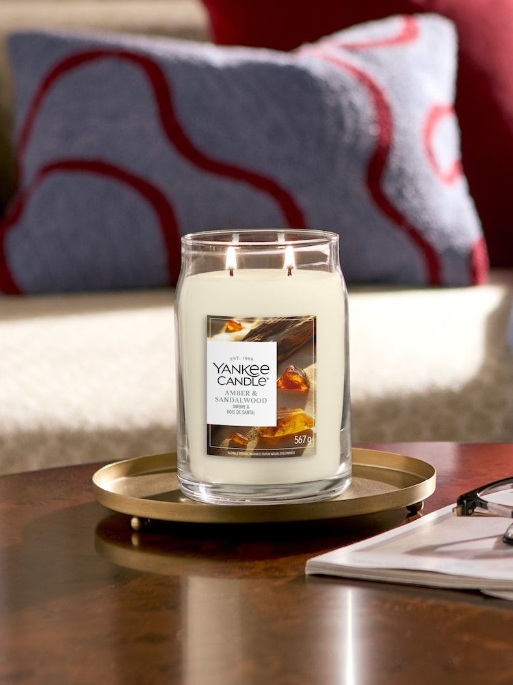 Yankee Candle Christmas Cookie Signature Medium Jar 2 Wick Candle - Image 1 of 4