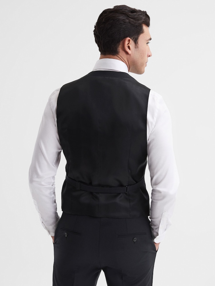 Reiss Black Hope Modern Fit Travel Waistcoat - Image 5 of 5