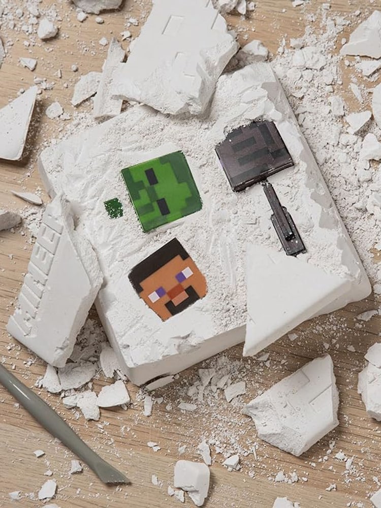 Paladone Minecraft Excavation Kit for Kids - Image 2 of 4