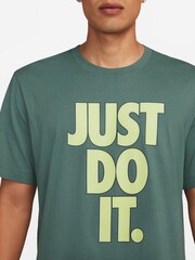Nike Green Sportswear T-Shirt - Image 3 of 4