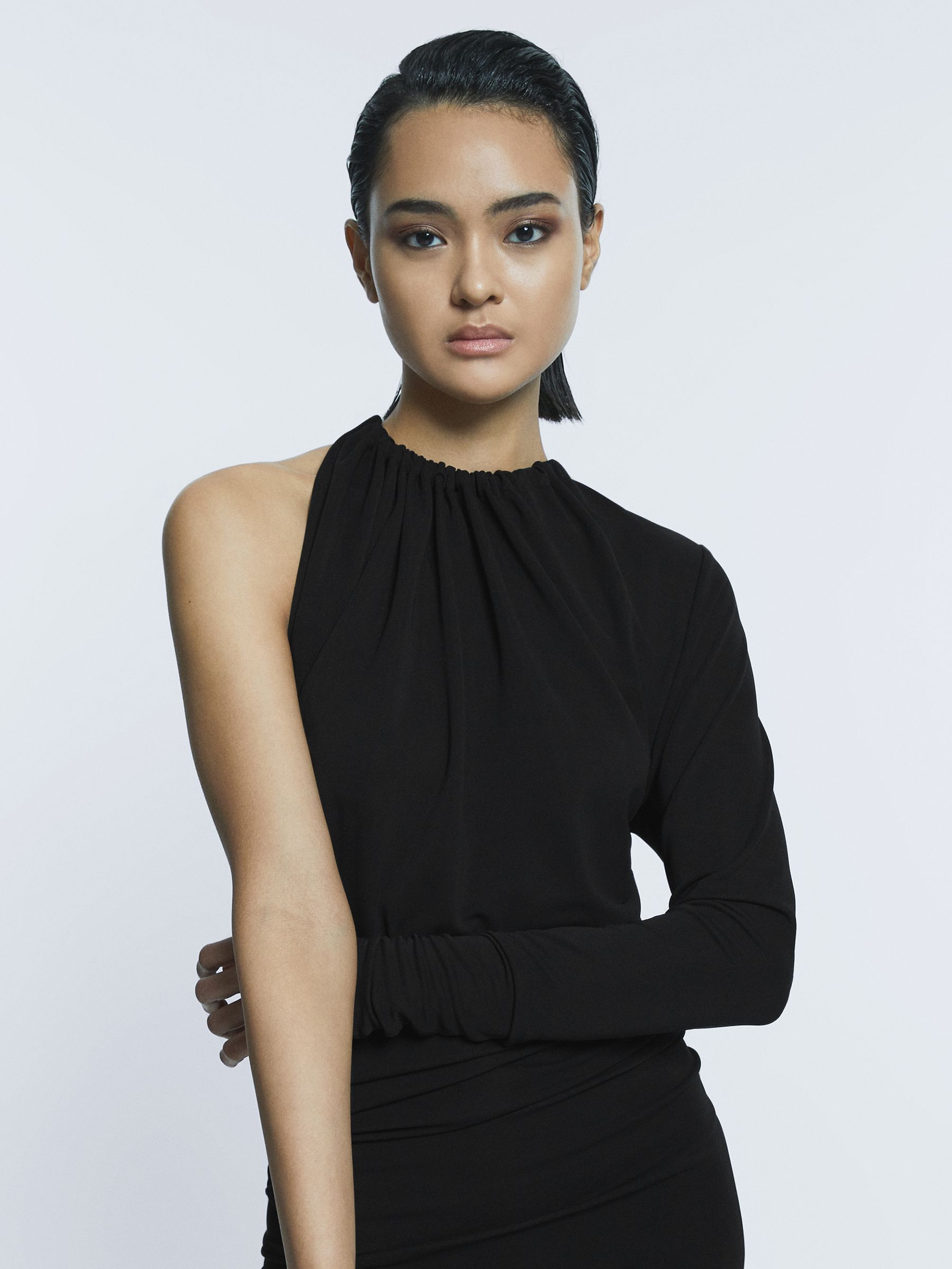Buy Reiss Black Helena Fitted One-Shoulder Velvet Bow Maxi