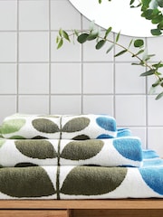 Orla Kiely Green Trio Stem 100% Cotton Towel - Image 1 of 4