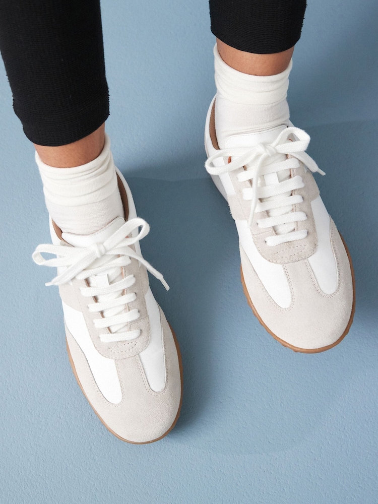 White Signature Leather Slim Sole Retro Trainers - Image 5 of 10