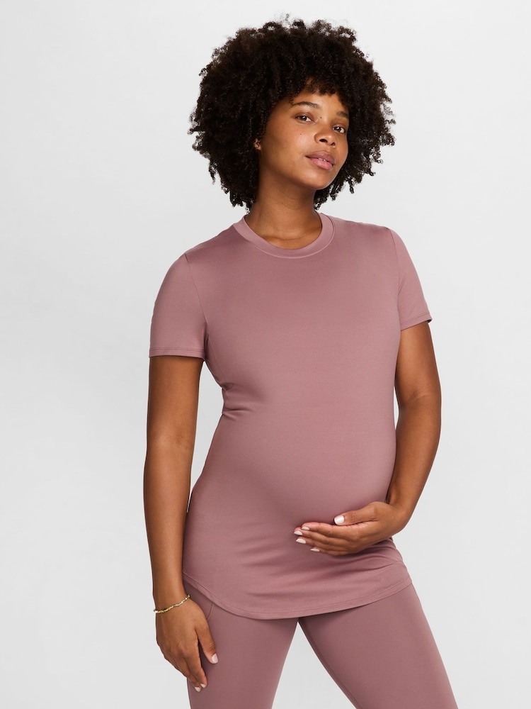 Braun - Nike Umstandsmode One Kurzärmeliges Top - Bild 2 von 9