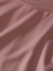 Braun - Nike Umstandsmode One Kurzärmeliges Top - Bild 7 von 9