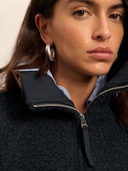 Chaquetas de borreguito con lana, cremallera corta y detalle de parche - Imagen 5 de 6