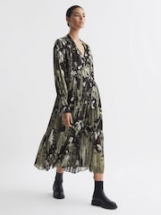 Reiss Green Lottie Floral Print Tie Neck Midi Dress - Image 1 of 5