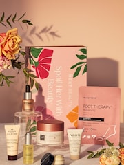 Spoil Her With Beauty Box (Worth Over £93) - Image 1 of 3