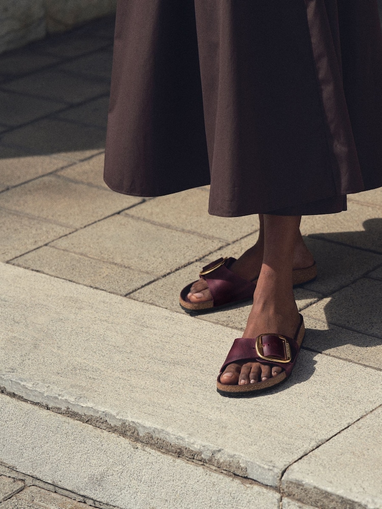 Birkenstock Madrid Big Buckle LEOI Zinfandel Hex Sandals - Bild 2 von 5