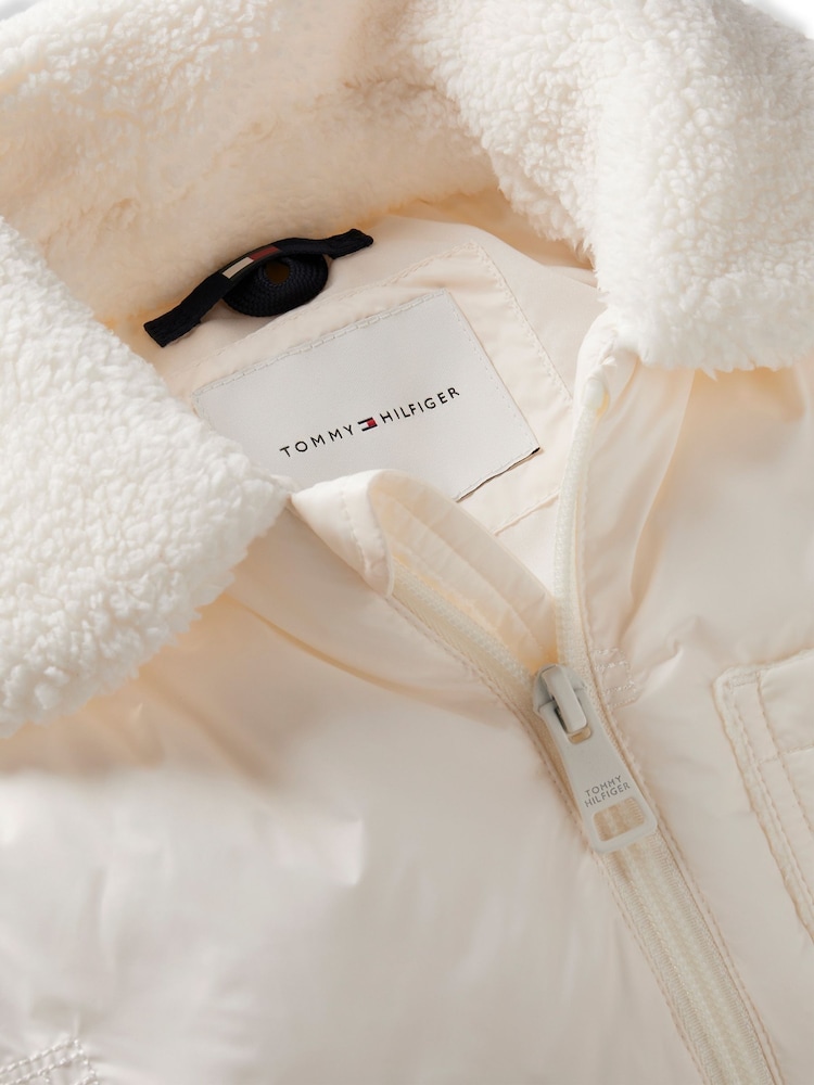 Tommy Hilfiger White Relaxed Flag Quilted Fleece Snowsuit - Image 3 of 3 Tommy Hilfiger White Relaxed Flag Quilted Fleece Snowsuit - Image 3 of 3