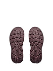 HOKA Red Clifton 11 GORE-TEX Trainers - Image 5 of 6