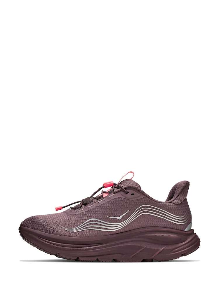 HOKA Red Clifton 11 GORE-TEX Trainers - Image 6 of 6 HOKA Red Clifton 11 GORE-TEX Trainers - Image 6 of 6