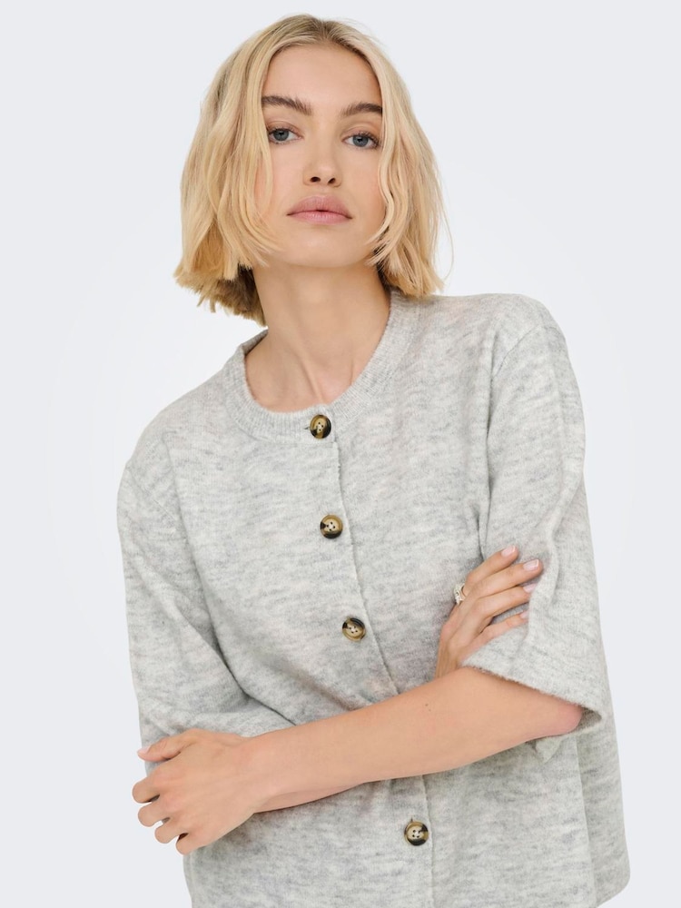 ONLY Kortærmet Cardigan med Knapper - Billede 1 af 7 ONLY Kortærmet Cardigan med Knapper - Billede 1 af 7