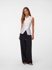 VERO MODA White Sleeveless Mandarin Lace Top - Image 3 of 6
