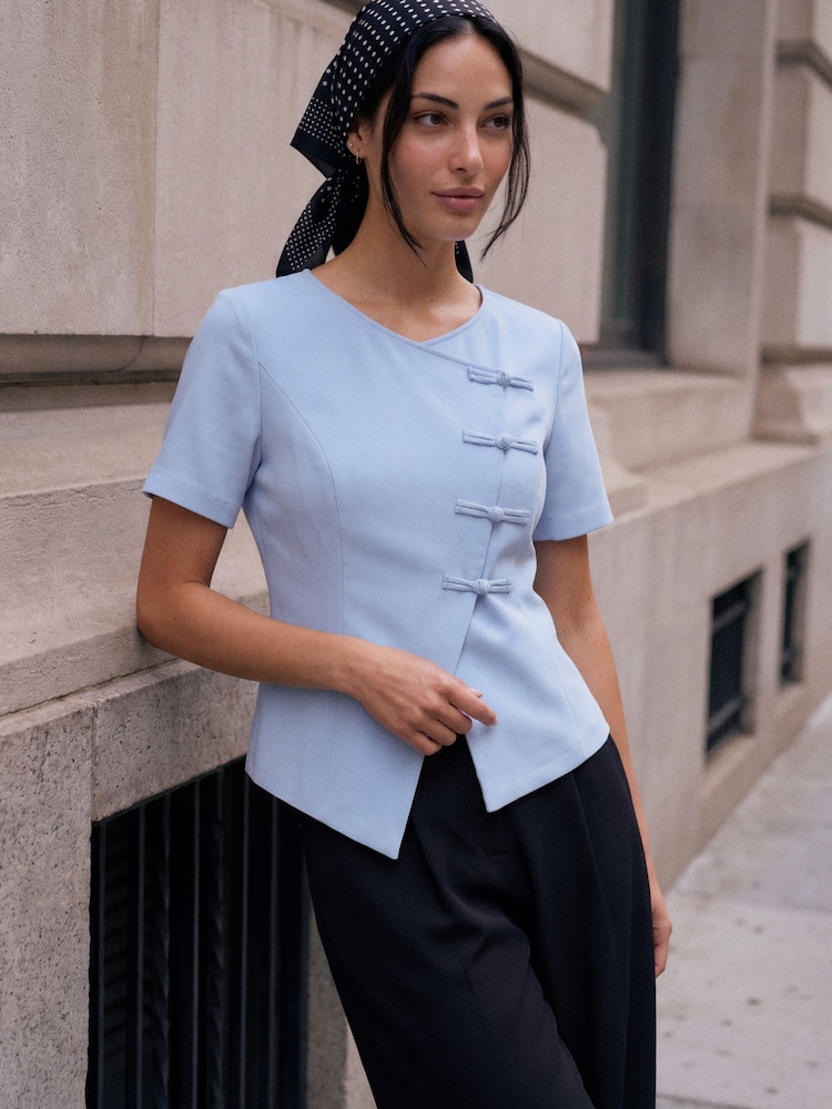 VERO MODA Asymmetric Short Sleeve Mandarin Top - Larawan 1 ng 7