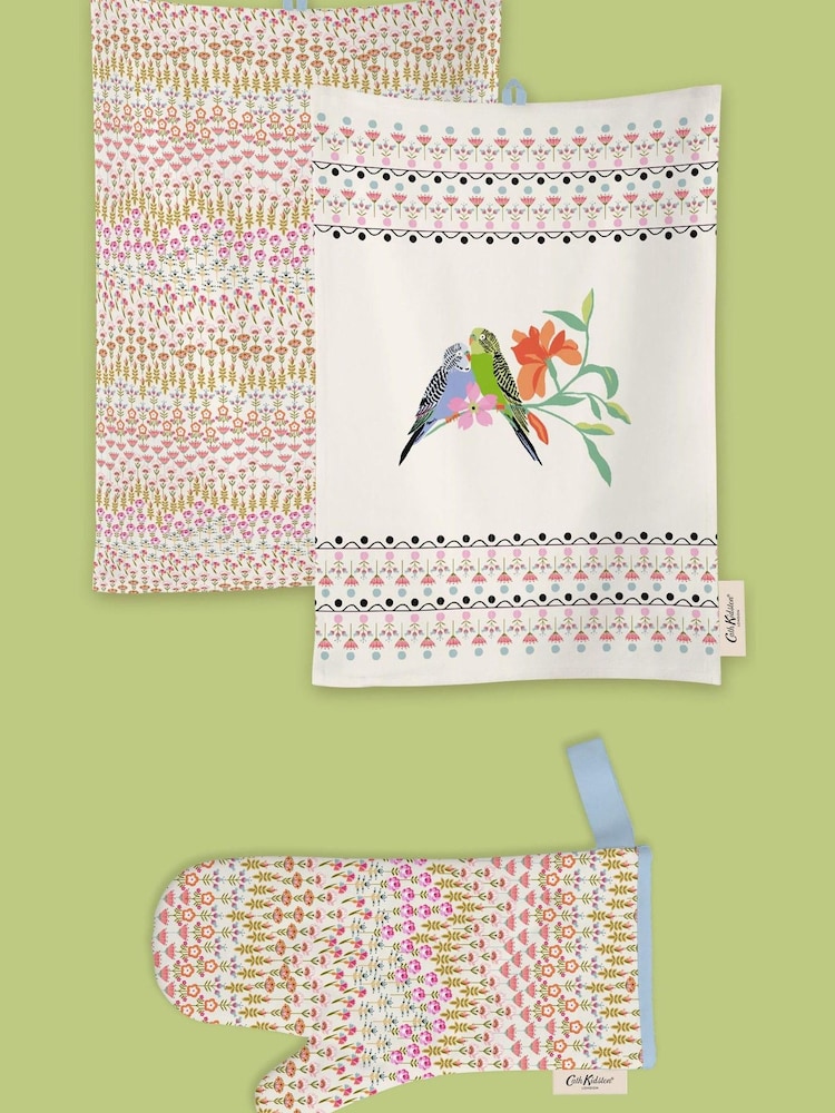 Cath Kidston 2 Pack Cream 100% Cotton Oven Mitt & Tea Towels - Image 1 of 4