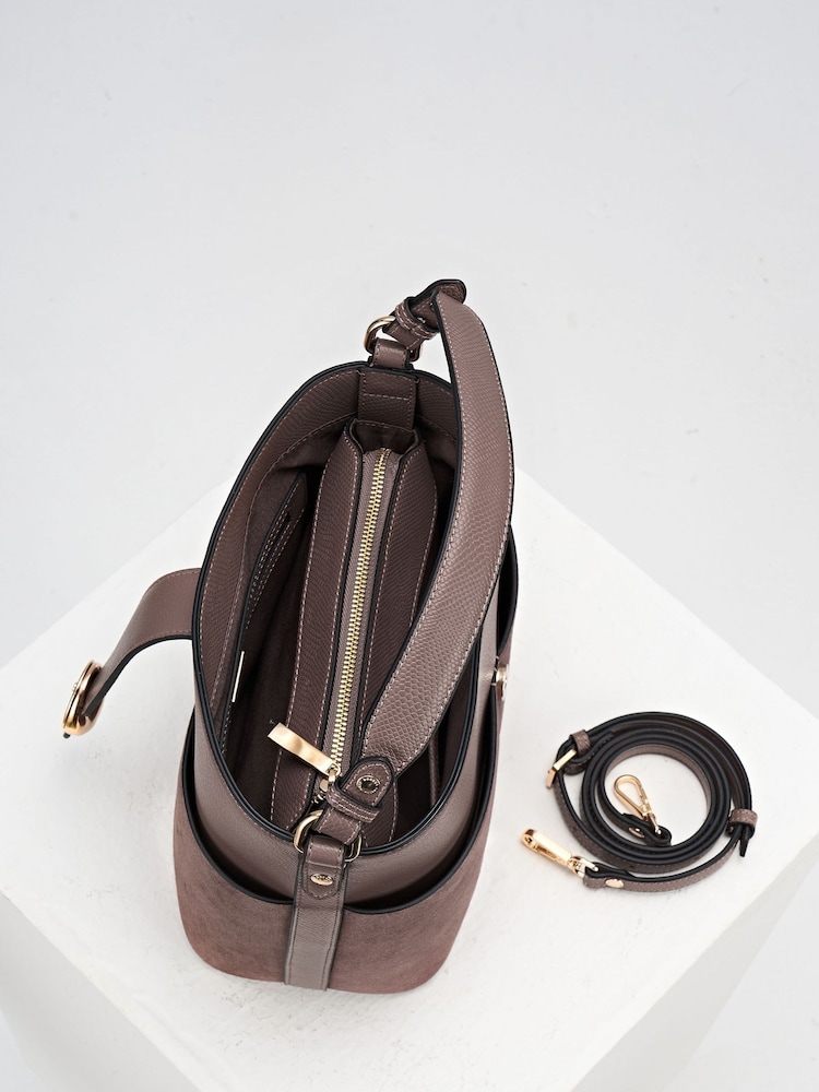 Beige - Luella Grey Indra Bucket Crossbody-veske - Bilde 6 av 6 Beige - Luella Grey Indra Bucket Crossbody-veske - Bilde 6 av 6