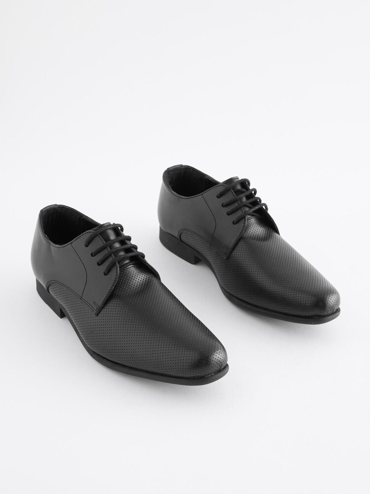 Black Standard Fit (F) - Image 1 of 9