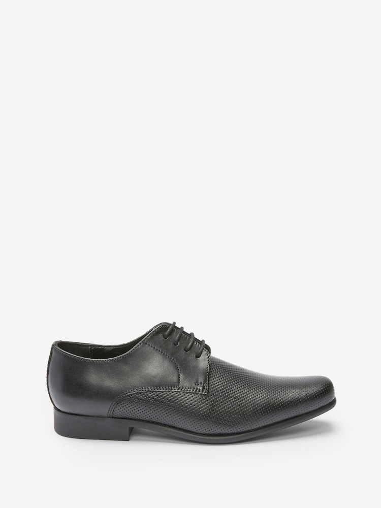 Schwarz - Schnürschuhe aus Leder - Bild 2 von 9 Schwarz - Schnürschuhe aus Leder - Bild 2 von 9