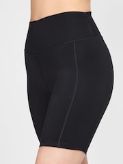 Nike One Leak Protection Period Hoch taillierte 8 Radlerhose - Bild 3 von 11