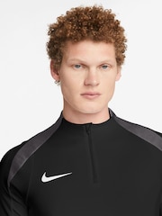 Nike Black Dri-FIT Strike Quarter Zip Training Top - Image 4 of 6